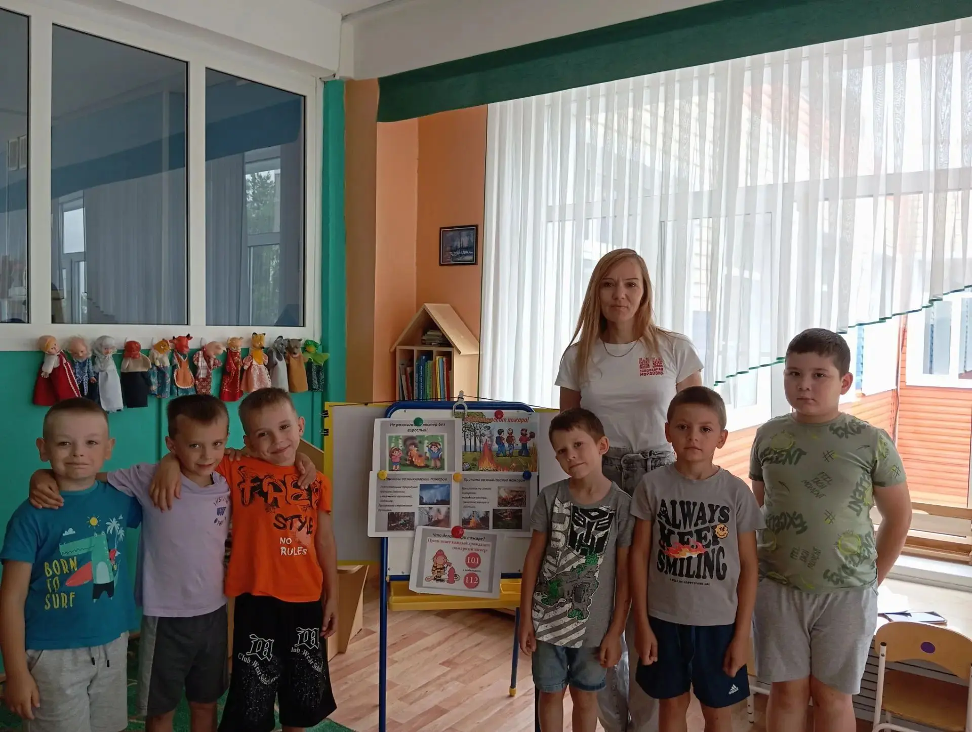 Сегодня снова у ребят старшей группы в гостях специалист по развитию туризма ФГБУ " Заповедная Мордо