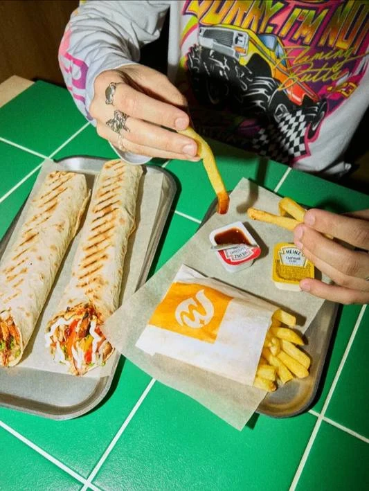 Грузинский Макдональдс в сердце Петербурга 🌯

МакШава на Ломоносова уже успела получить прозвище «г