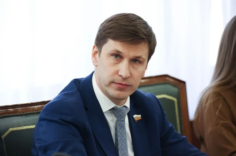 Рассказал «Парламентской газете», как проходили выборы в Арктической зоне Архангельской...
