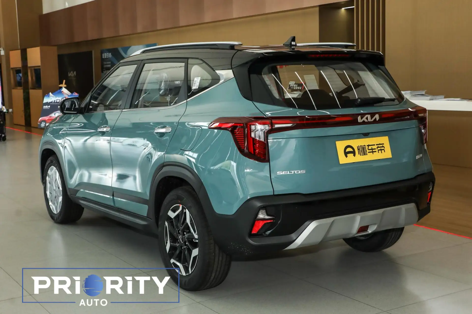 🇨🇳 НОВЫЕ АВТОМОБИЛИ ИЗ КИТАЯ  🛻 TOYOTA RAV4 2026 год — 4 330 000 руб Комплектация: Deluxe edition (р