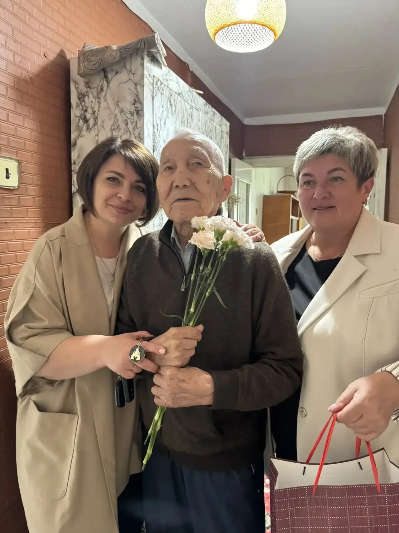Сегодня, в День Победы над милитаристской Японией и окончания Второй мировой войны, мы ...