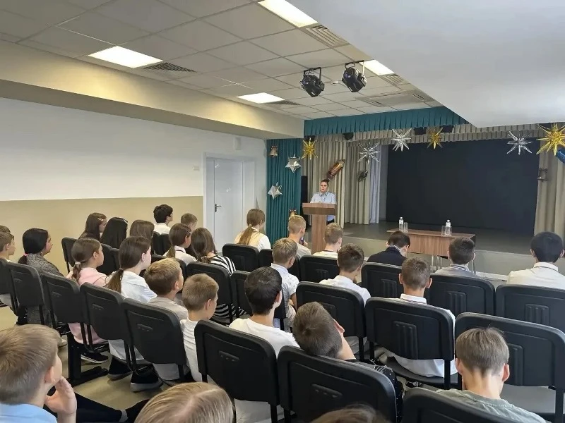 🏫В рамках Всероссийской акции «Сообщи, где торгуют смертью» сотрудники управления по к...