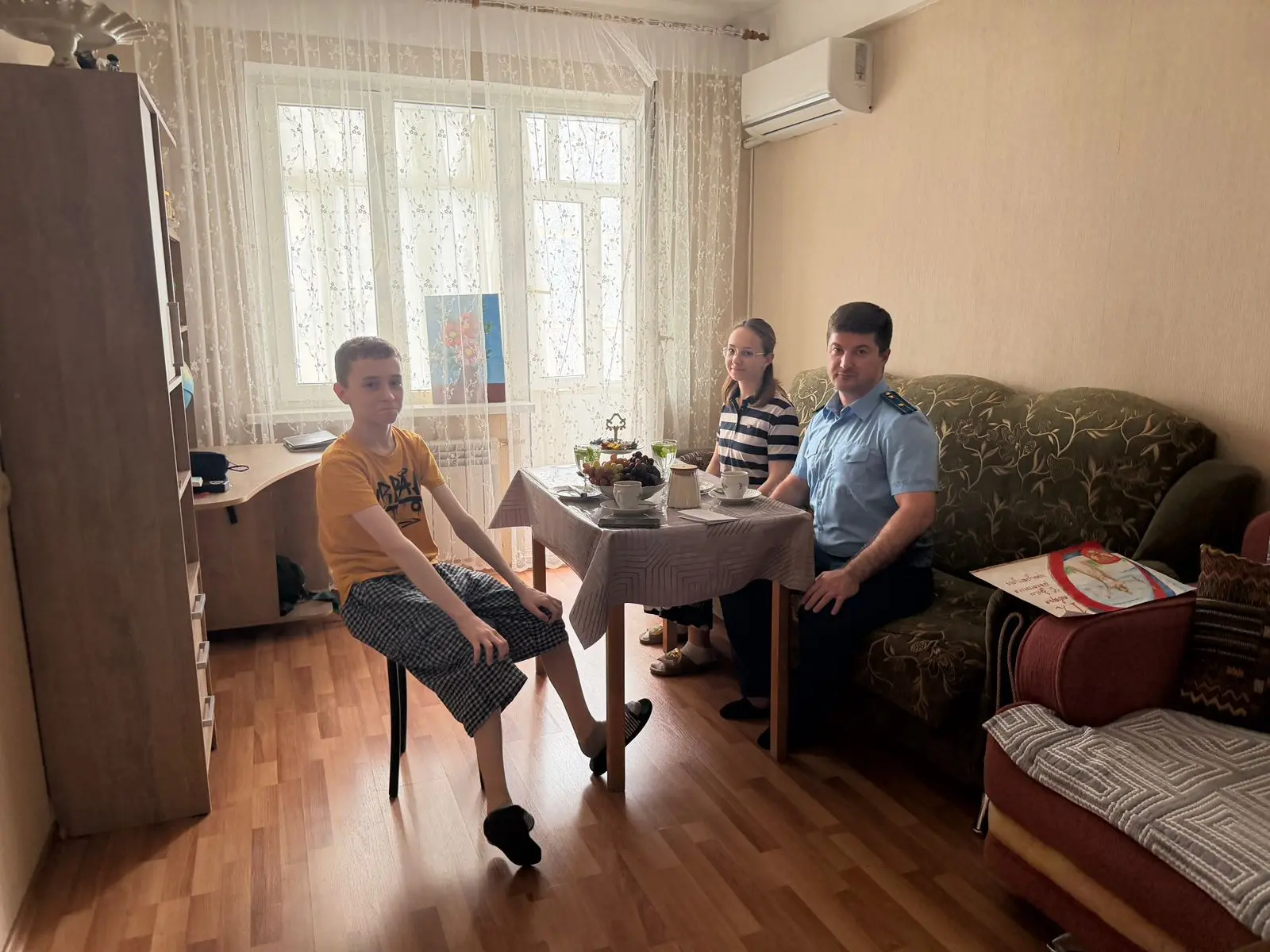 Прокуратура Кировского района Махачкалы посетила семью участника СВО