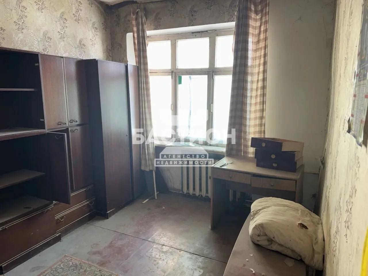 +7 959 59 81000
ID: 2195770
Цена: 2 300 000
Продается 2-к квартира на п. Юбилейный. Улица Пархоменко