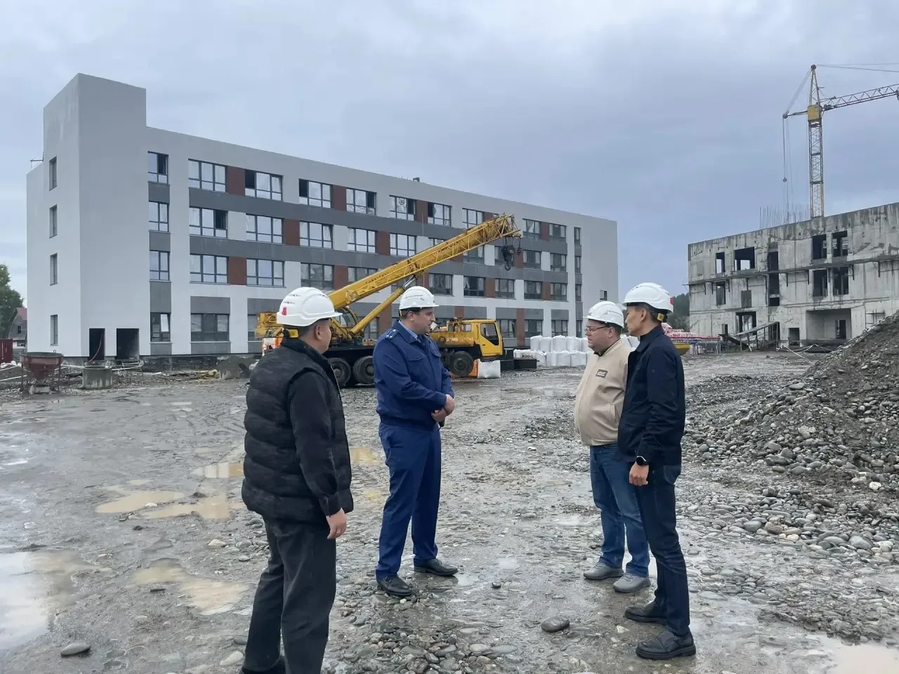 ⚡️Прокуратура г. Горно-Алтайска проверила строительство объектов образования