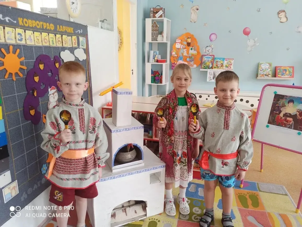 🎨 День музеев в группе «Непоседы»! 👗🏺