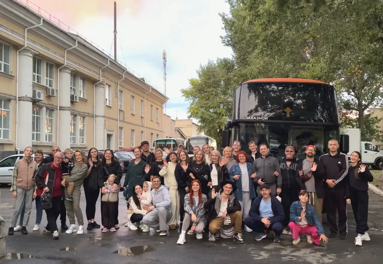 🎭 Три постановки — пять городов: Театр имени Голубовича на Больших гастролях