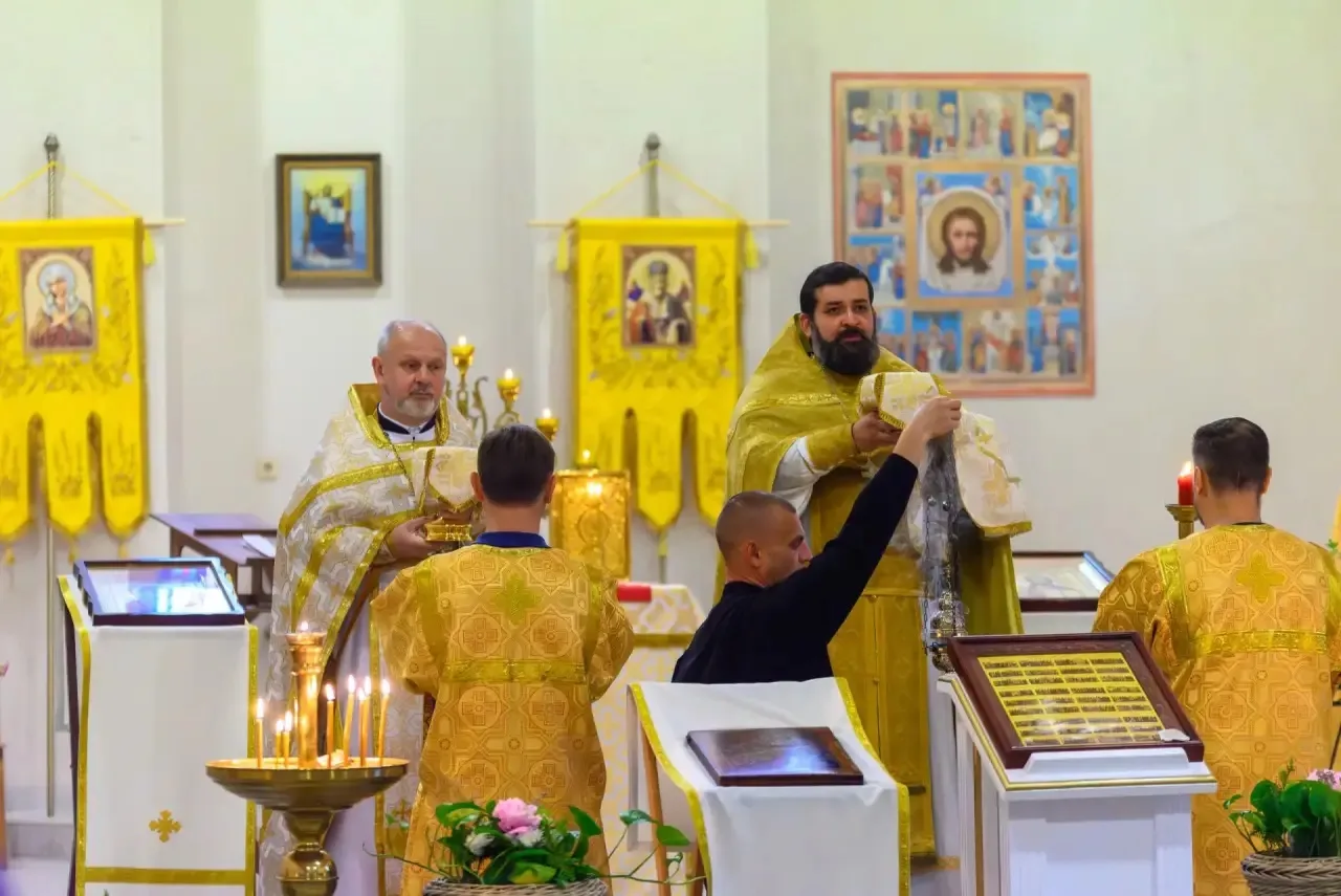 🌾 В храме Всех Святых отметили Престольный праздник!

🕯️ Вот и завершился первый богослужебный год