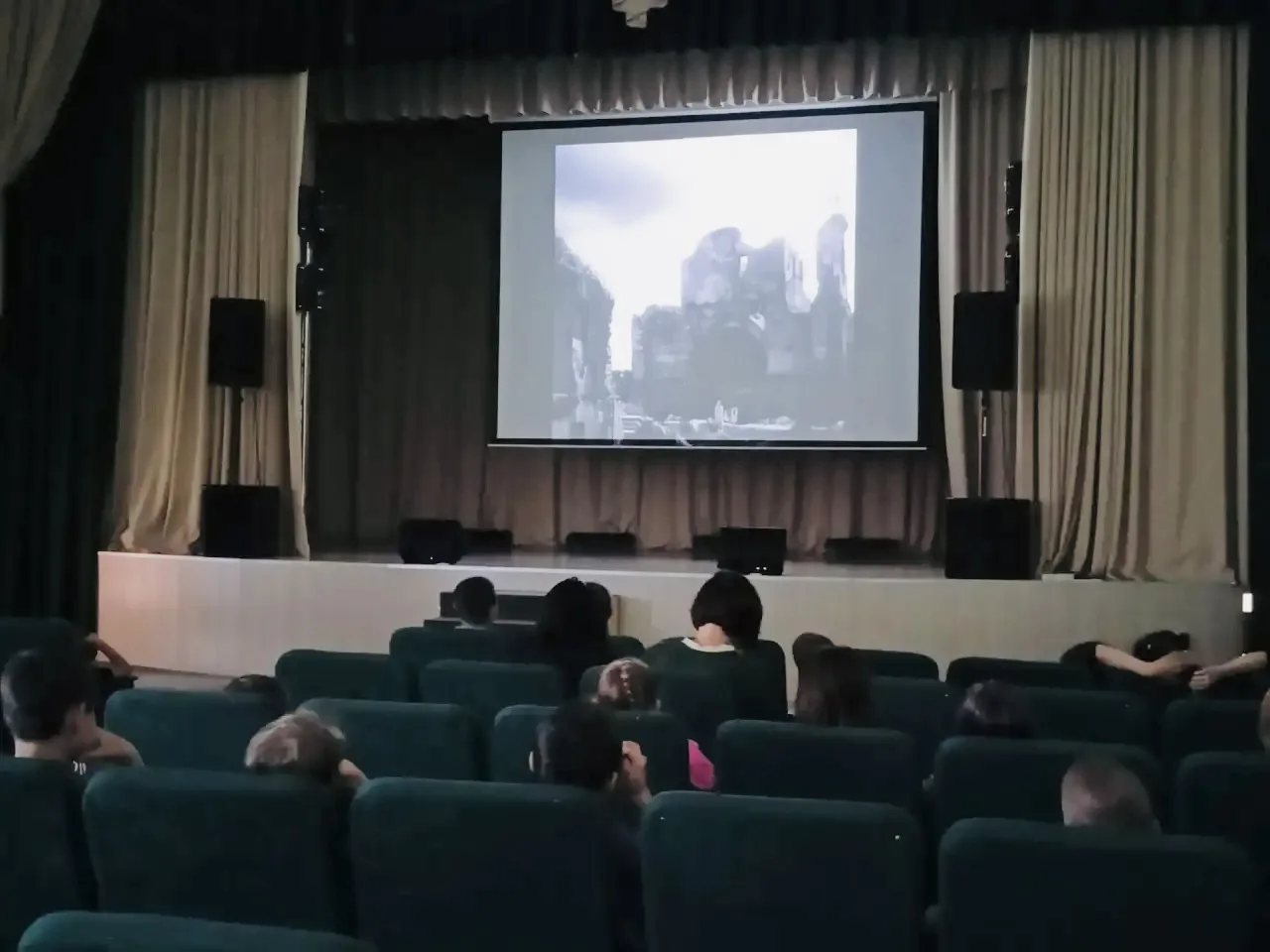 🇷🇺 В школьном лагере 
🪾Лукоморье🪾 прошла Всероссийская акция «Память священна»

22 июня — День п