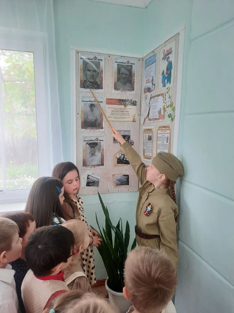 День Победы подарили нам, наши деды! За подвиги в Великой, в той войне, должны быть бла...