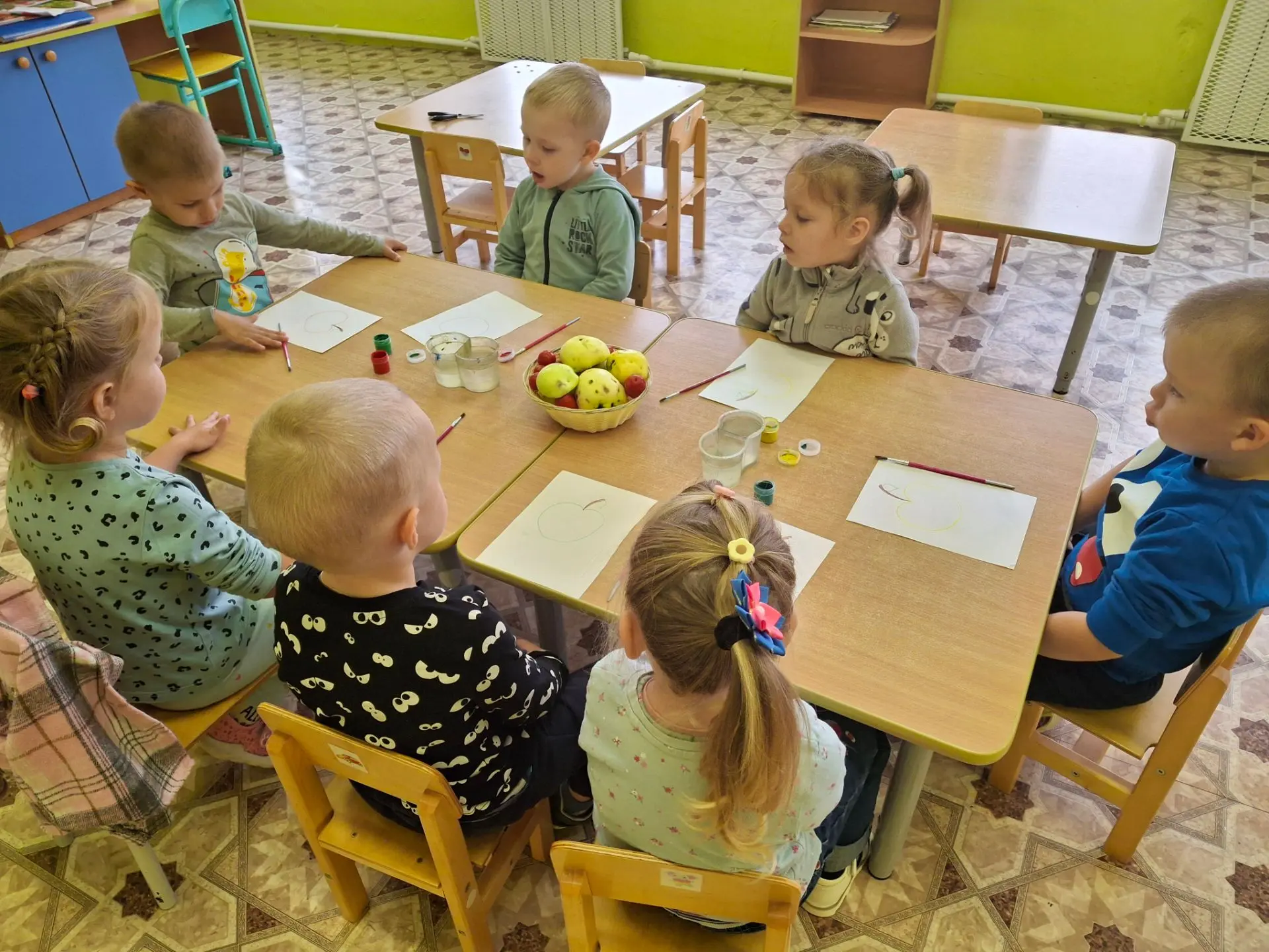19 августа  в народном календаре отмечается  праздник  ЯБЛОЧНЫЙ СПАС.