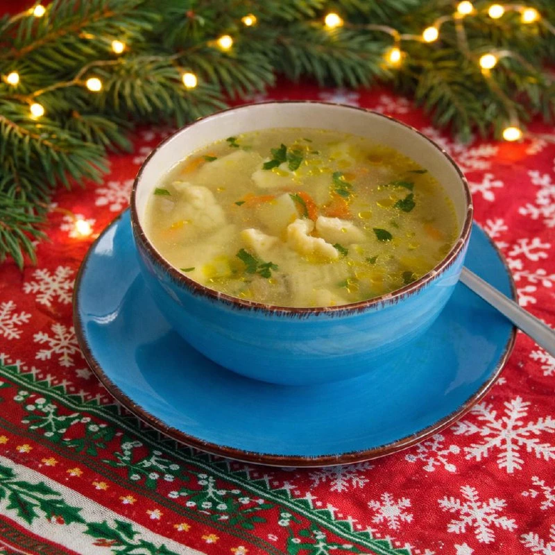 КУРИНЫЙ СУП С КЛЕЦКАМИ НА КУРИНОМ БУЛЬОНЕ