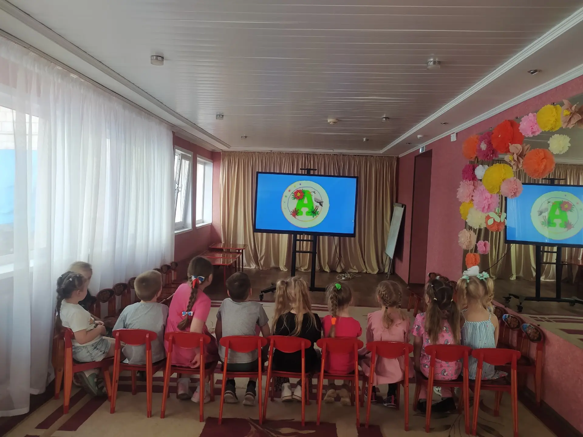 Воспитанники группы 5 #МБДОУ57Курск   решили поддержать участников проекта:  "Пластилин...