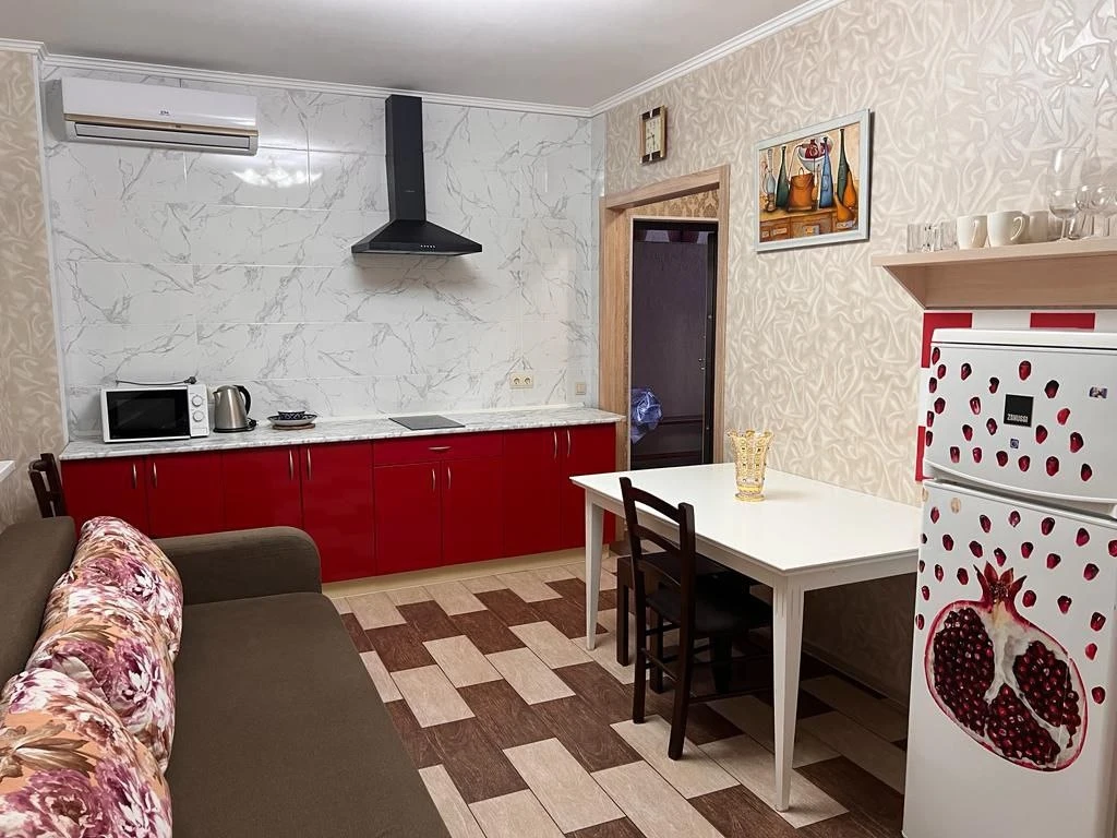 #ЯЛТА район Спартака  Открыто бронирования на лето. 1 к.кв,есть мангал  +79786803792 Макс vk.com/id1