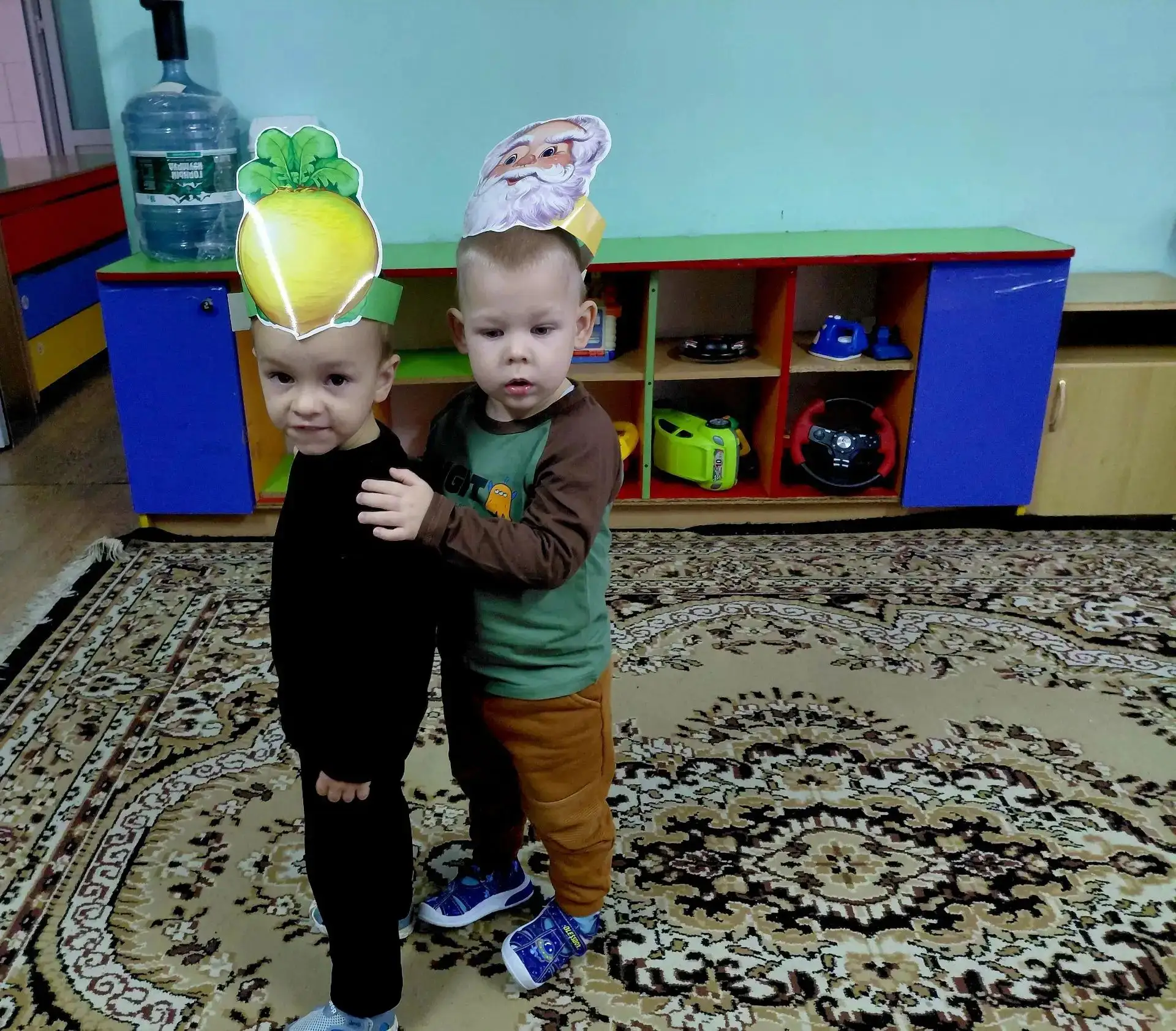 🎭 Маленькие артисты группы «Лучики»