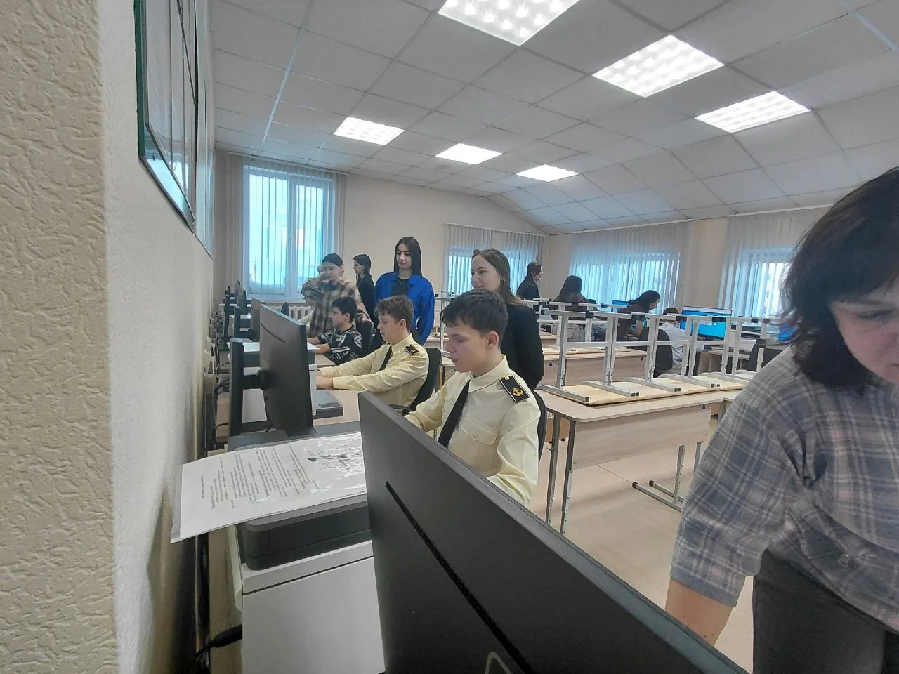 📍Работа по профориентации является важным направлением в современной школе. Вопрос «Кем быть?» - жиз