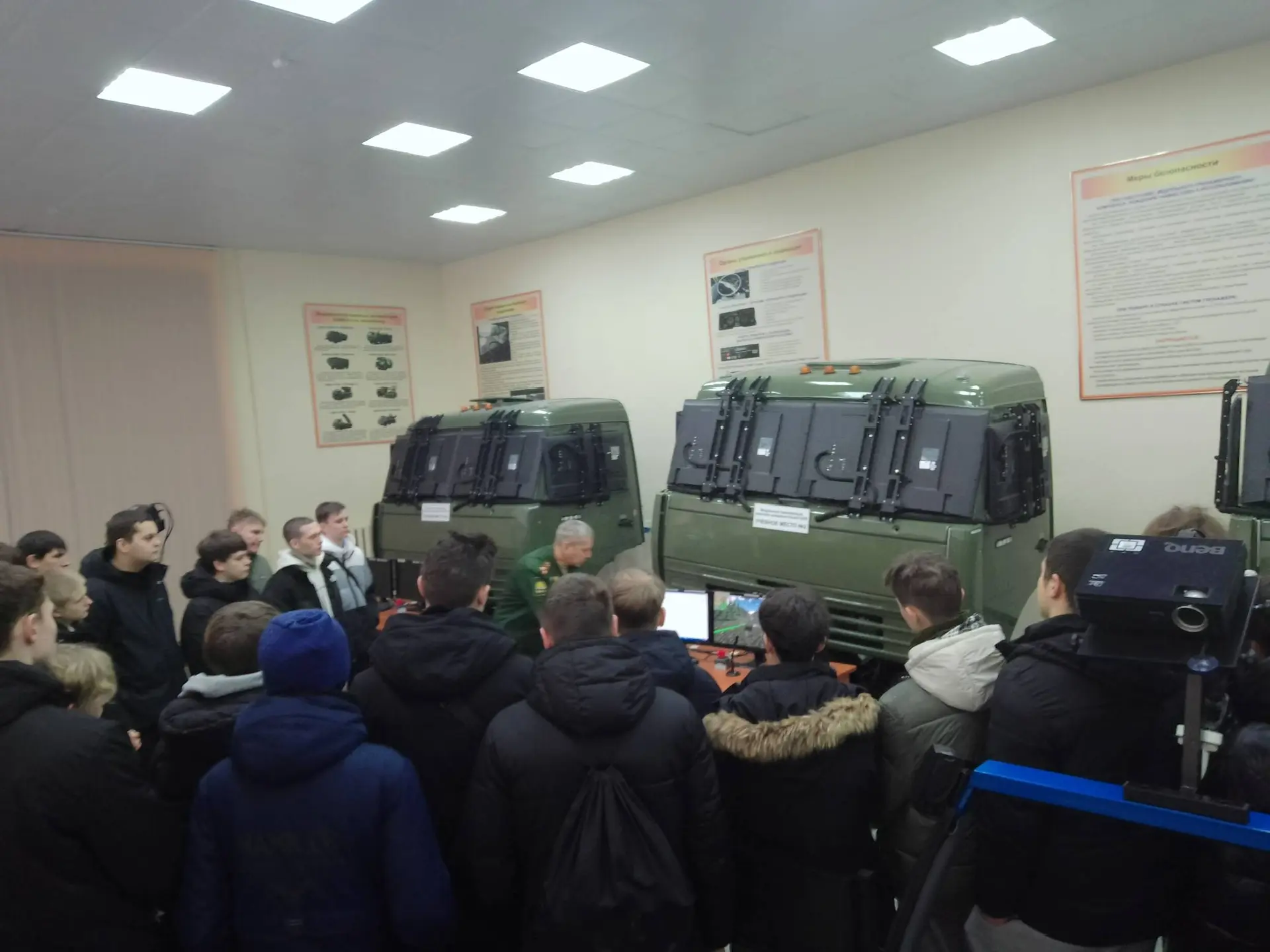 📢 Военно-профессиональная ориентация на базе Пензенского Артиллерийского Инженерного Института.  На 