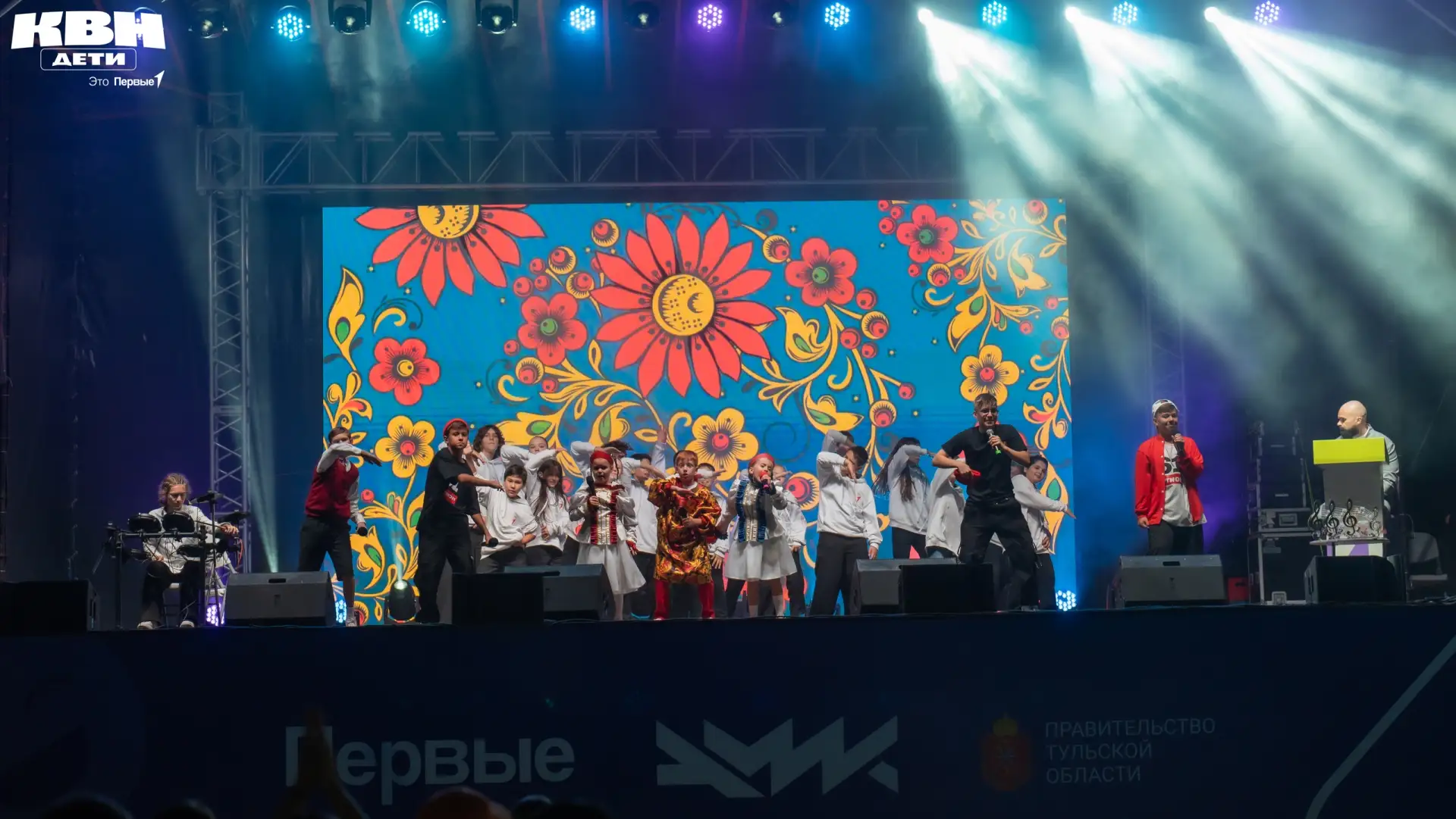 👑 Кубок чемпионов Юниор-Лиг!
#ФестивальКВНПервые_программа

В этом году на фестивале появится новая