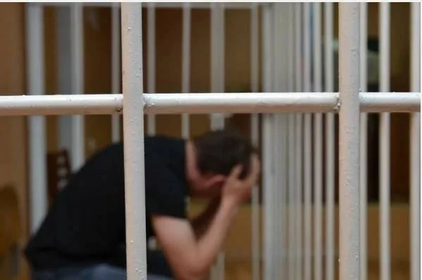 В Кирове мужчина получил 4,5 года за насилие над бывшей супругой

Первомайский районный суд Кирова 6