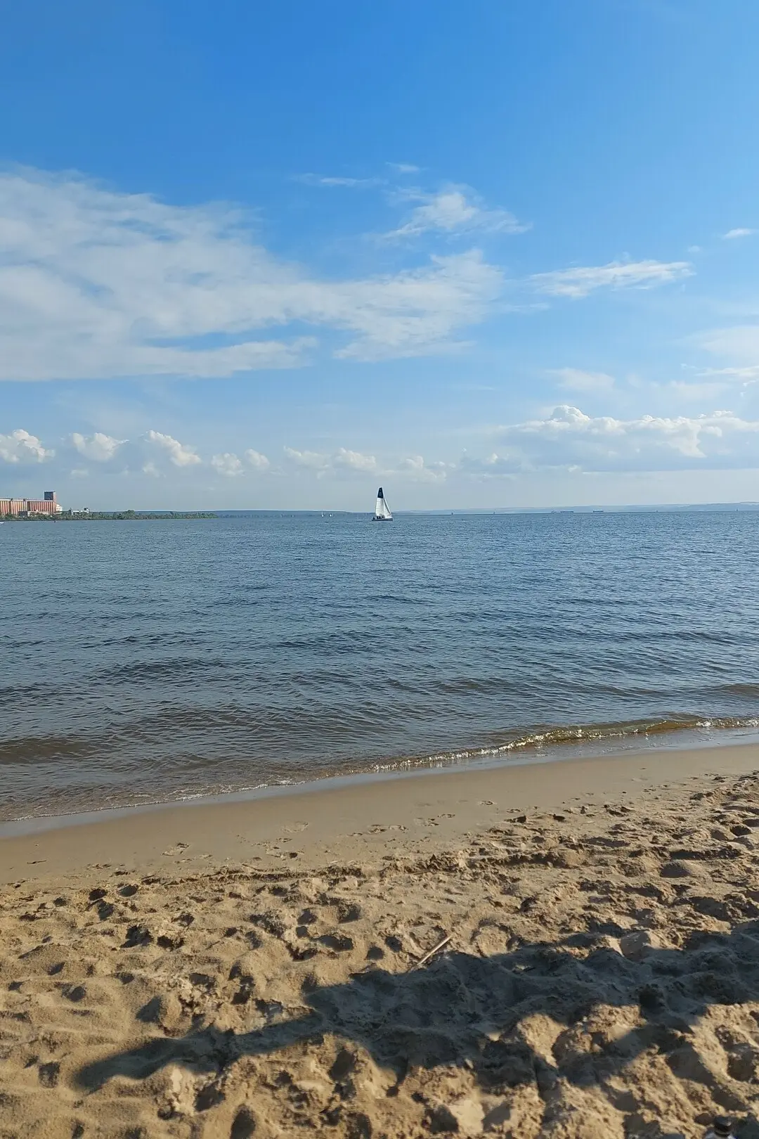 Гидроцикл влетел в катамаран — водителя с оторванной челюстью увезли в реанимацию