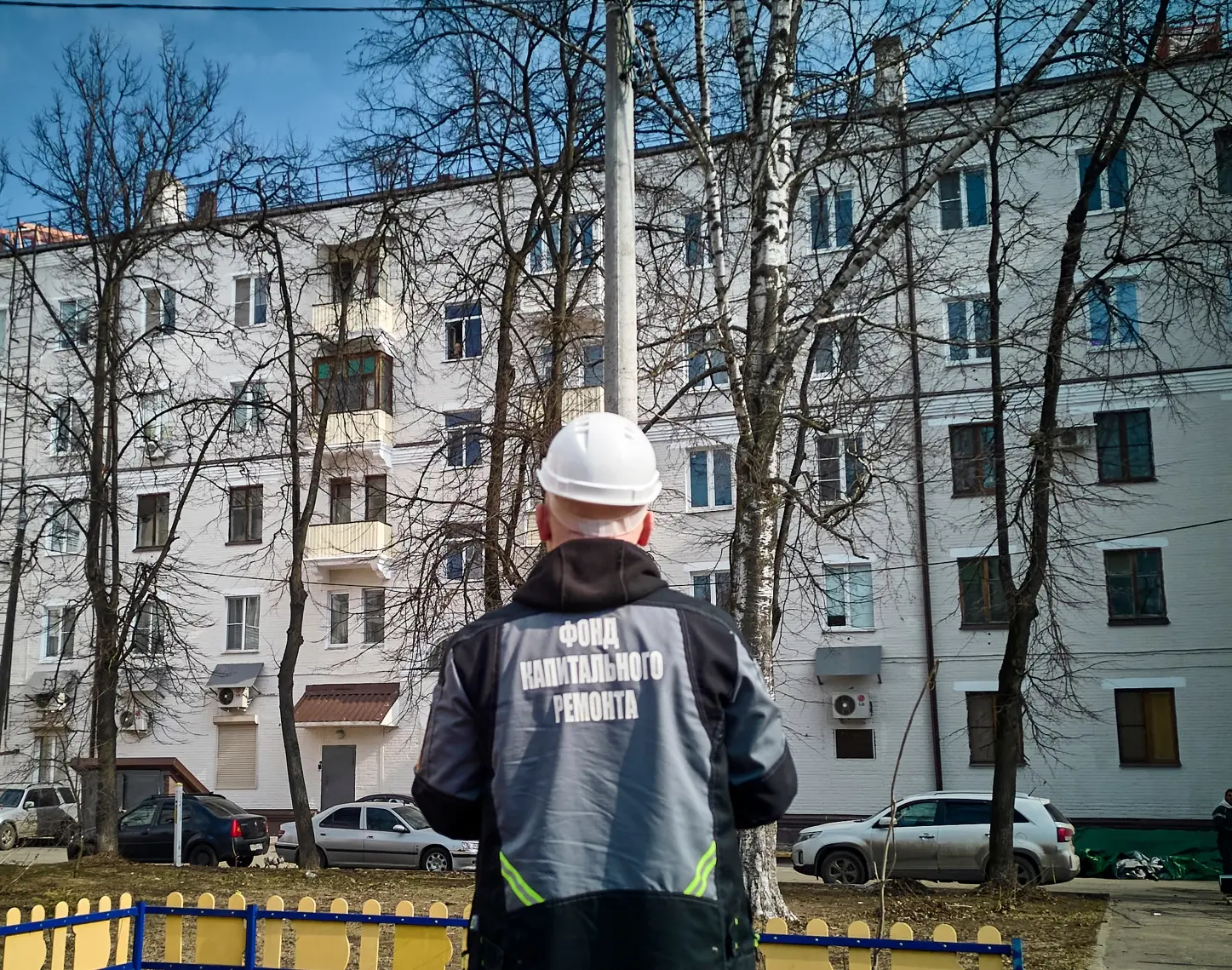 Дорогие жители! Поздравляем вас с 1 Мая — Праздником Весны и Труда!  👷‍♂️  Каждый из нас своим трудо