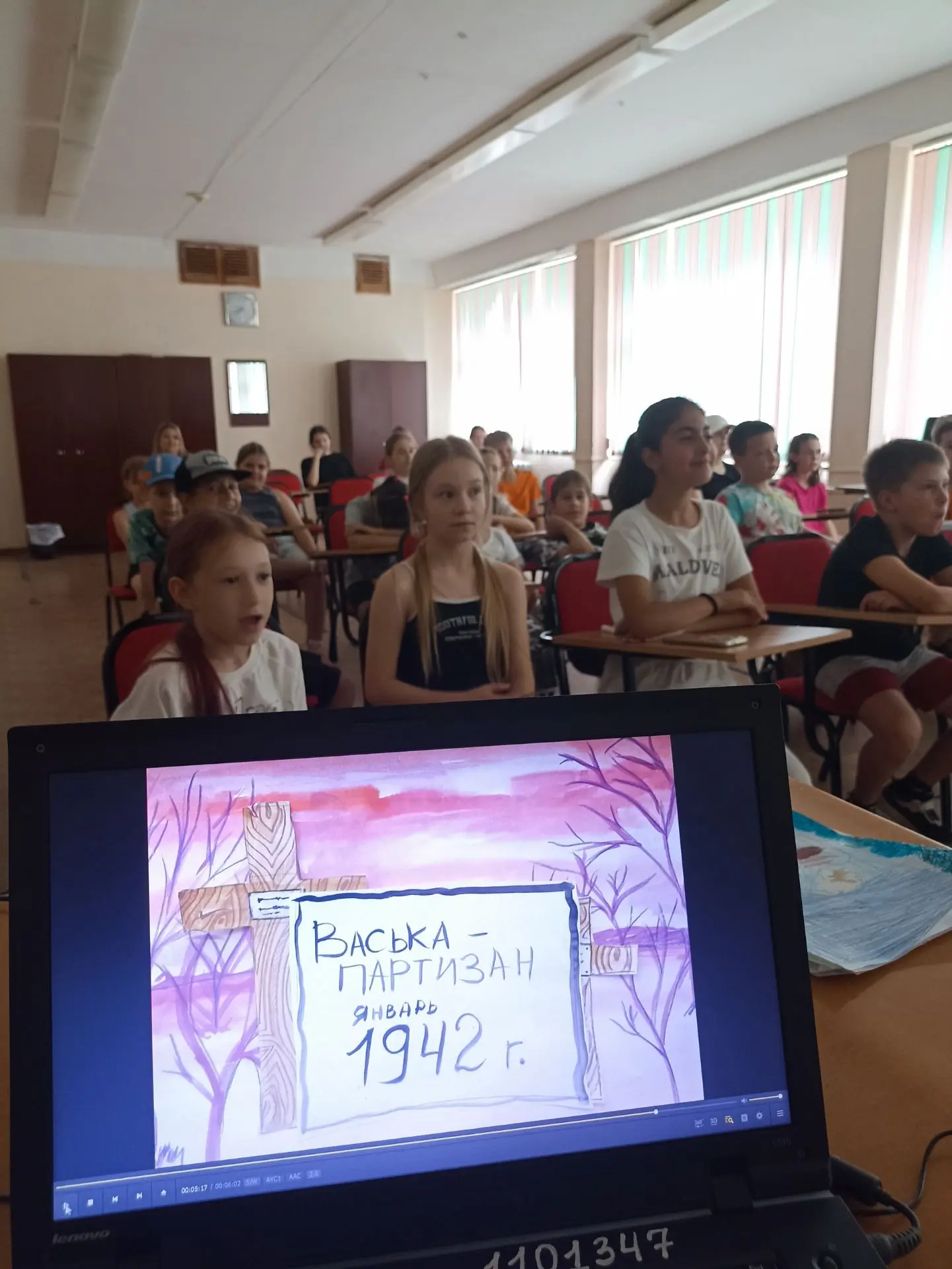 В нашем лагере, где заботятся о том, чтобы юные сердца горели любовью к Родине, прошел особенный кин