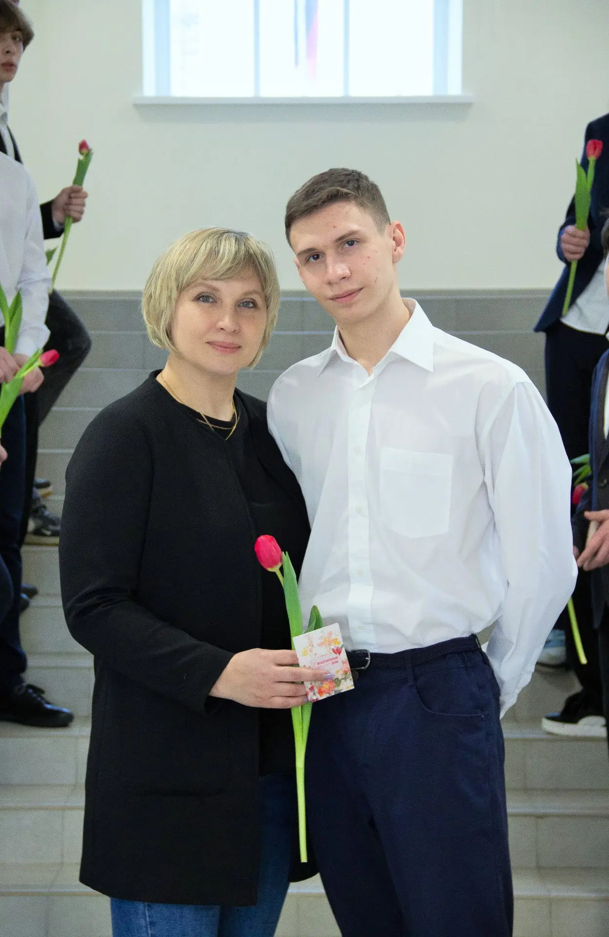 5 марта состоялся праздничный вечер, посвящённый предстоящему Международному женскому дню ✨  Парни-у