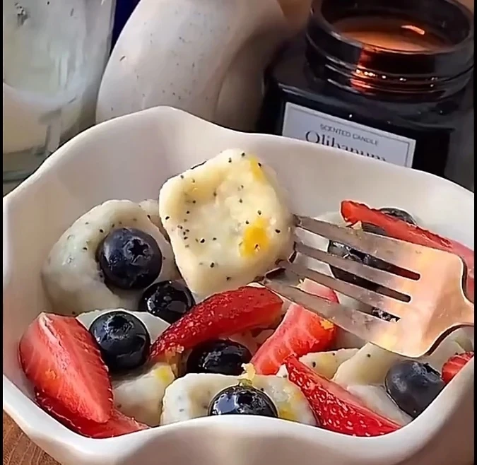 🥣 ЛЕНИВЫЕ ВАРЕНИКИ С МАКОМ И ЛИМОНОМ — НЕЖНЫЙ ПП-ЗАВТРАК 🍋💛