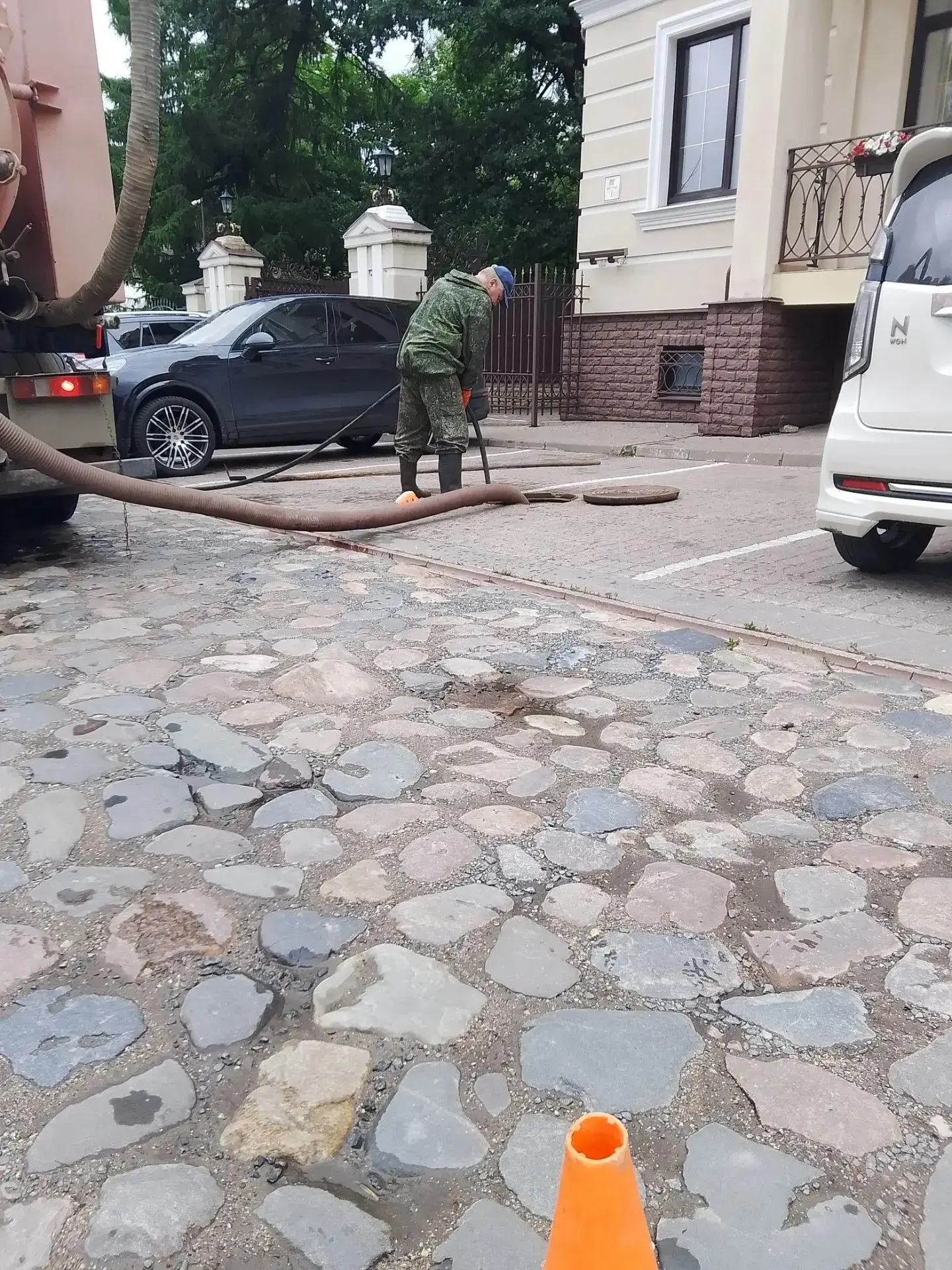 Промывка канализационных сетей на улице Нижняя Дебря

Специалисты Костромского Водоканала провели пр