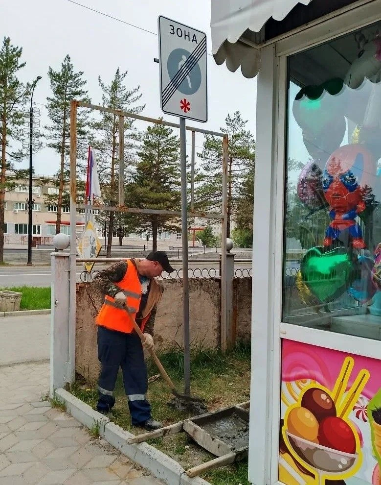 Наведение порядка в городе продолжается!   В среду, 13 мая, силами муниципального учреждения «Спецсл