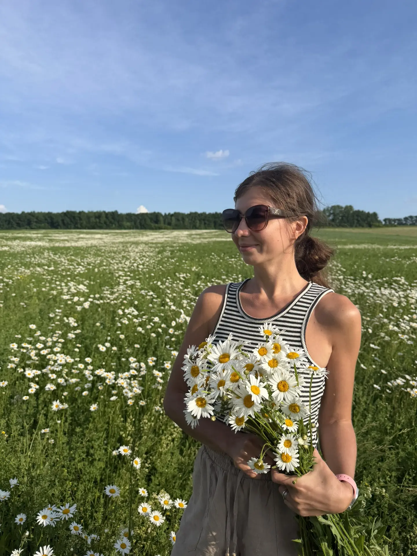 Подборка фотографий одного выходного дня. Был и пикник с семьей на природе, и вкусные с...