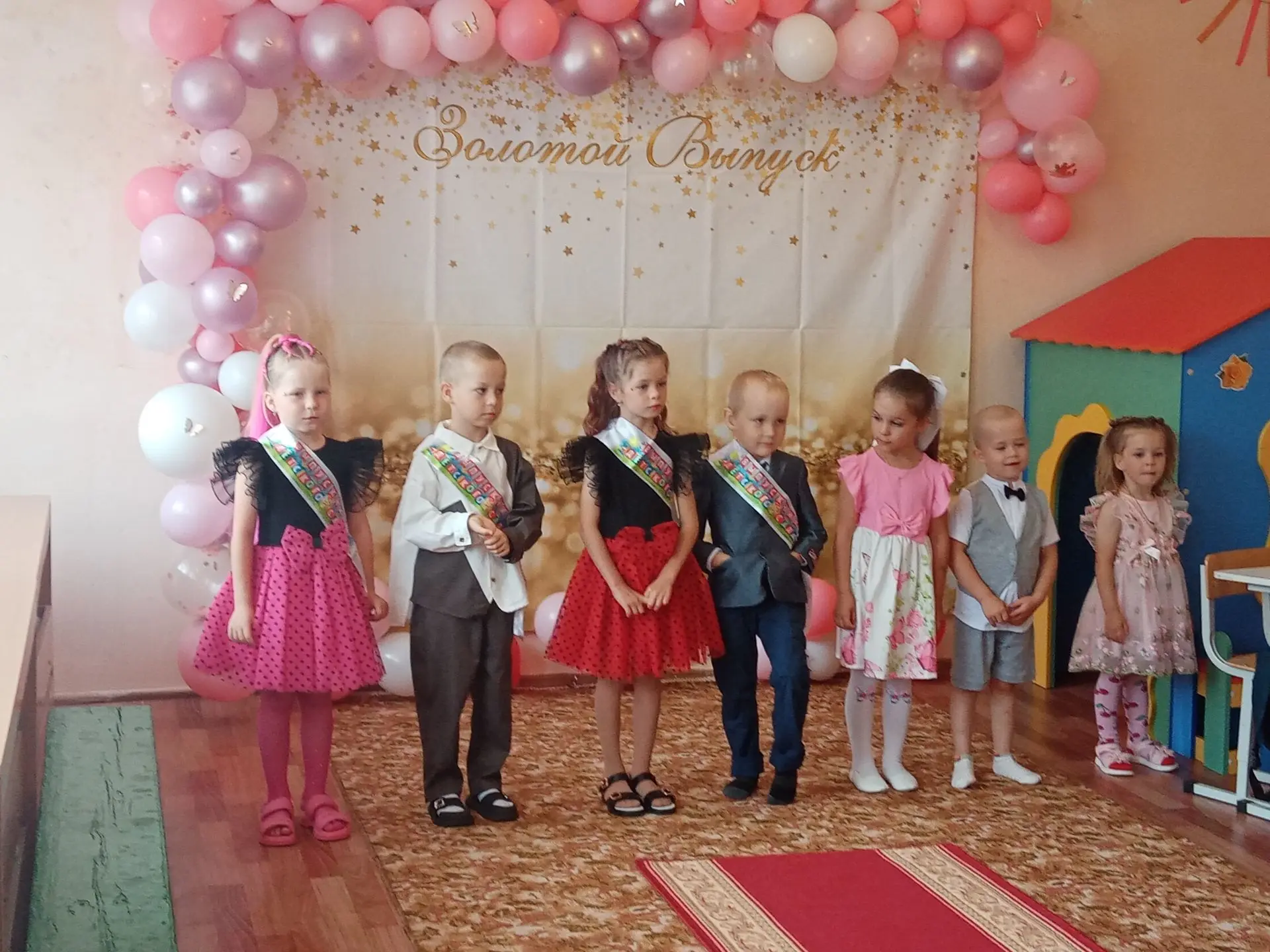 ✨Золотой выпускной в МБОУ с. Кузовлево!