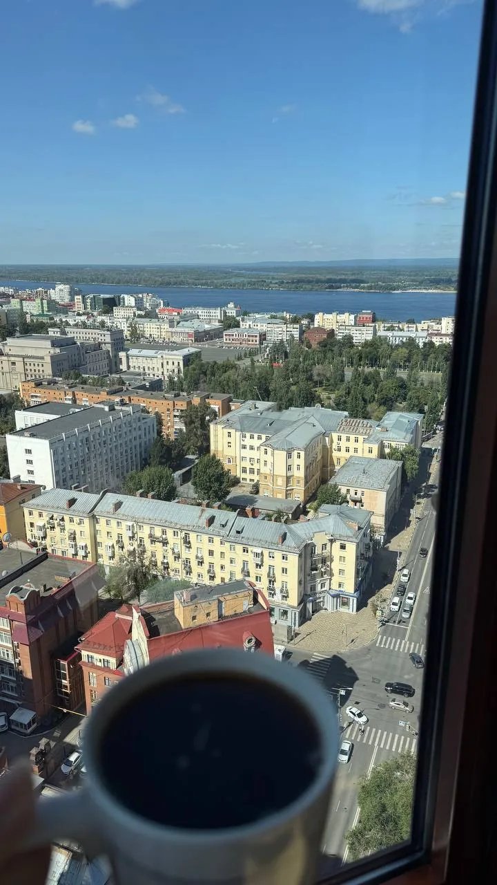 Половина отпуска в Самаре закончилась, мы переехали в другую квартиру и уже частично из...