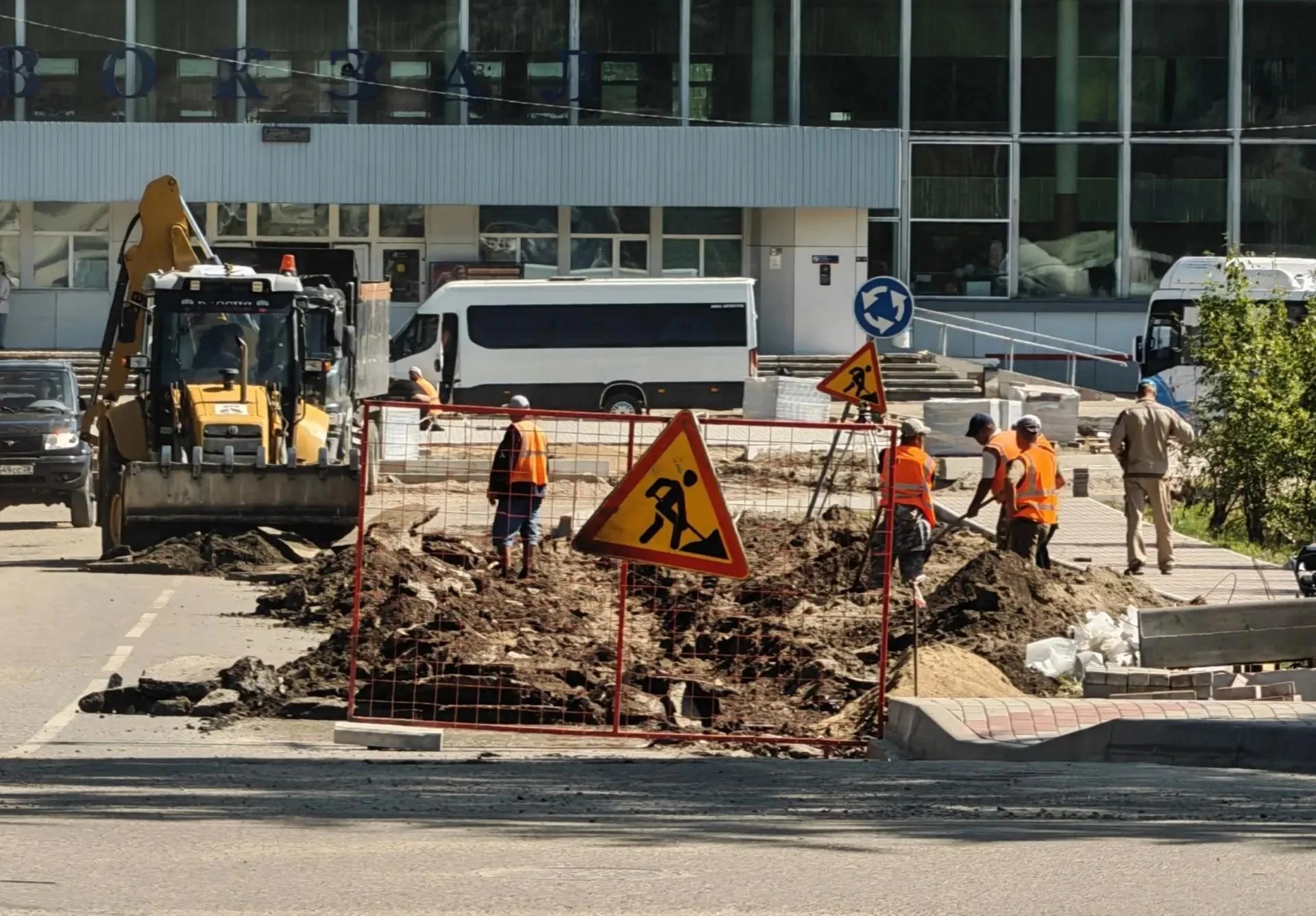 🚧 С 29 сентября будет закрыт въезд на привокзальную площадь