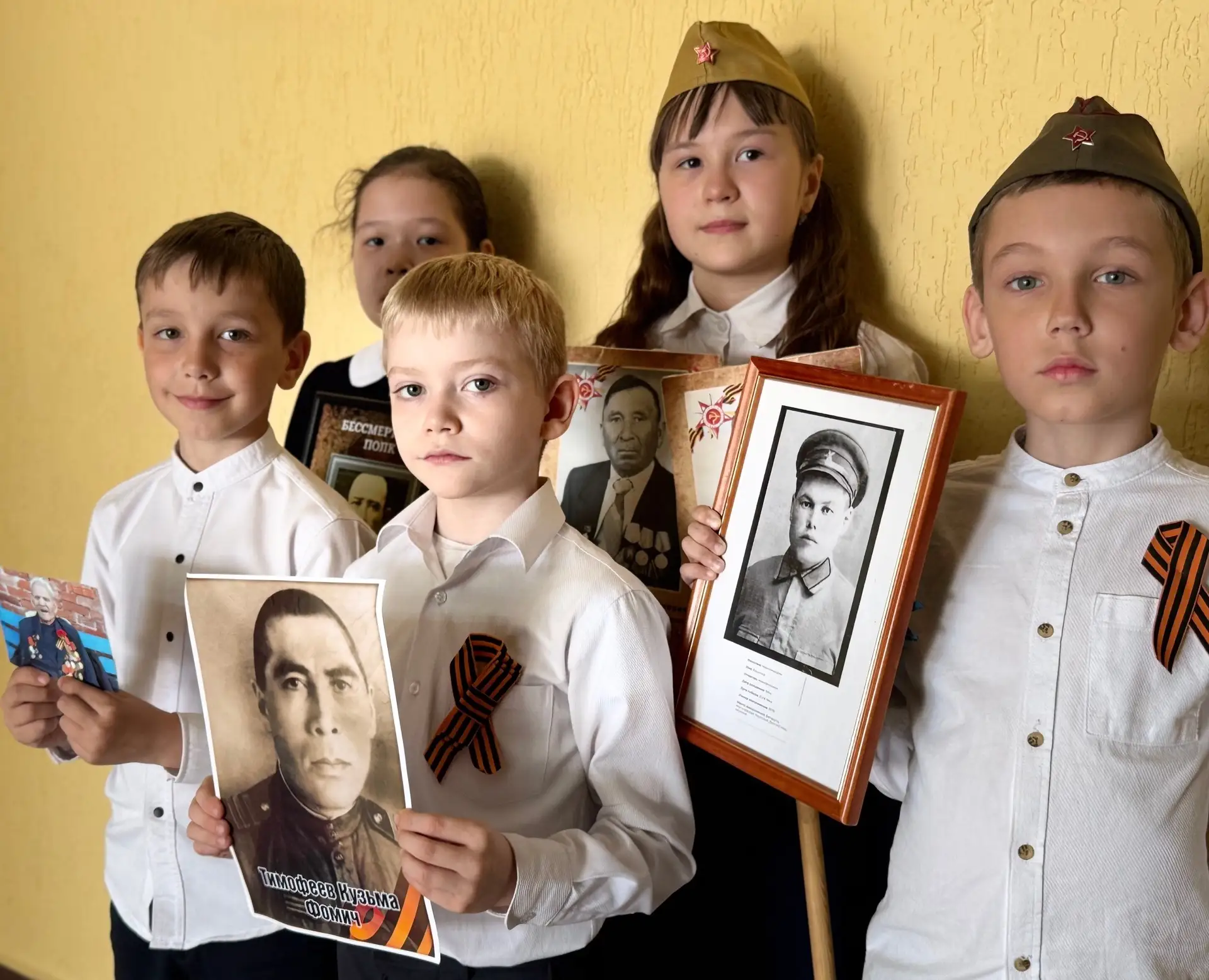 БЕССМЕРТНЫЙ ПОЛК 🎗🕯  #школа11 #strобразование #81годВеликойПобеды