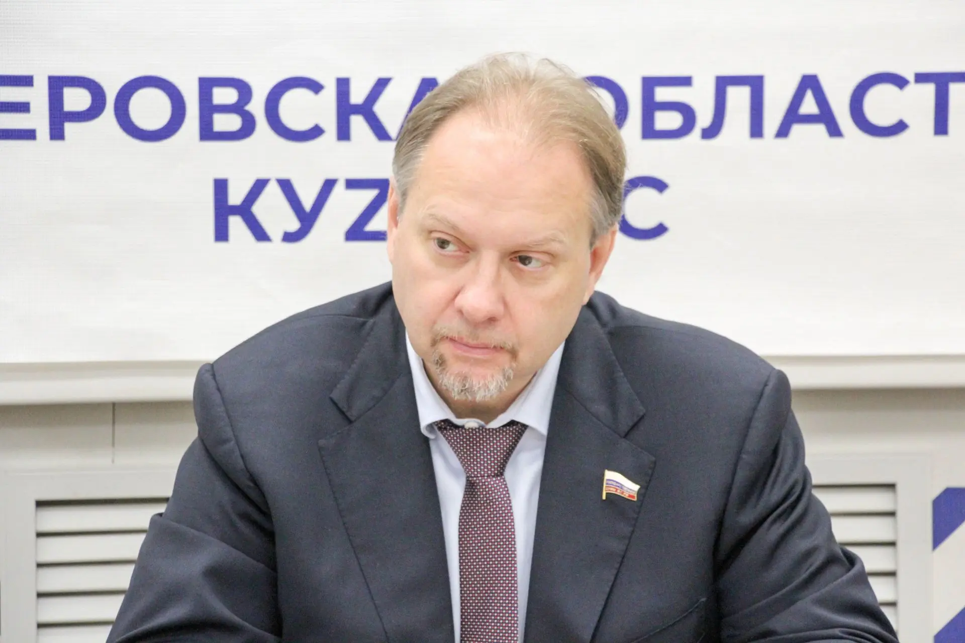 В ходе дебатов на Радио России зампред комитета Госдумы по информационной политике Олег...