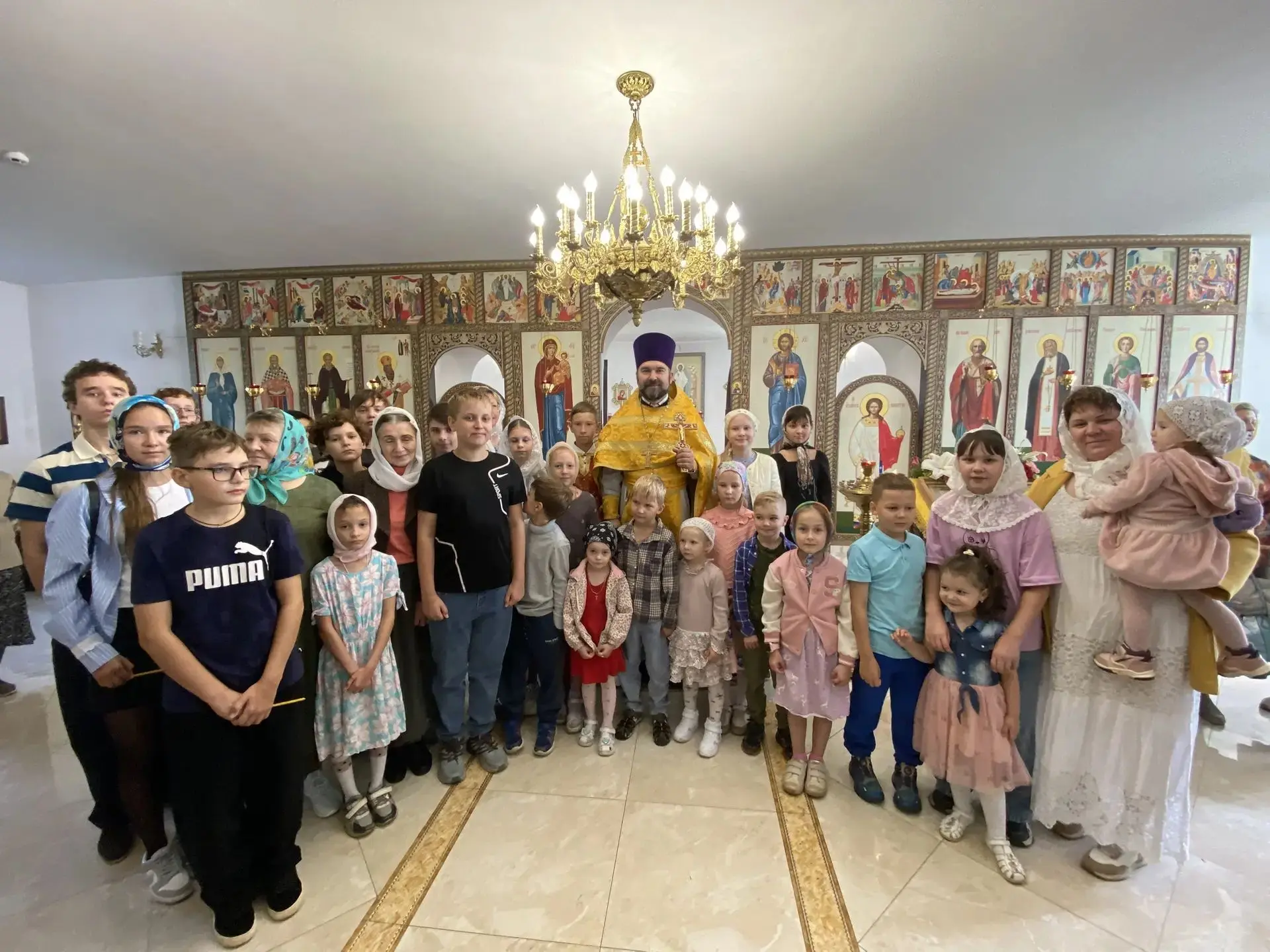 Традиционный молебен перед началом учебного года прошел в храме Серафима-Звездинского.