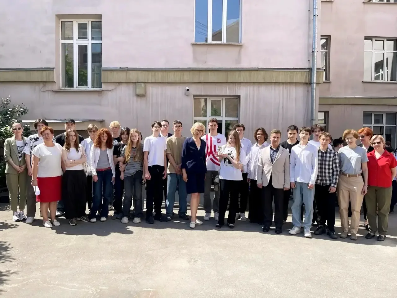 🚀 Вперёд, к каникулам! Итоги года в 1231. 

✨ В нашей школе состоялось знаменательное событие — тор
