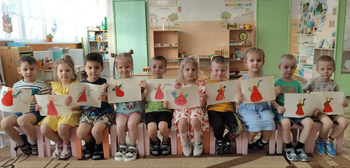🪆 Расписная наша крошка