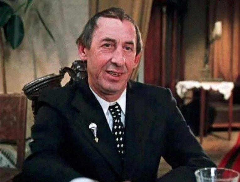 28 июля 1923 года родился Владимир Басов - виртуозный актёр, мудрый режиссёр, одарённый сценарист. И