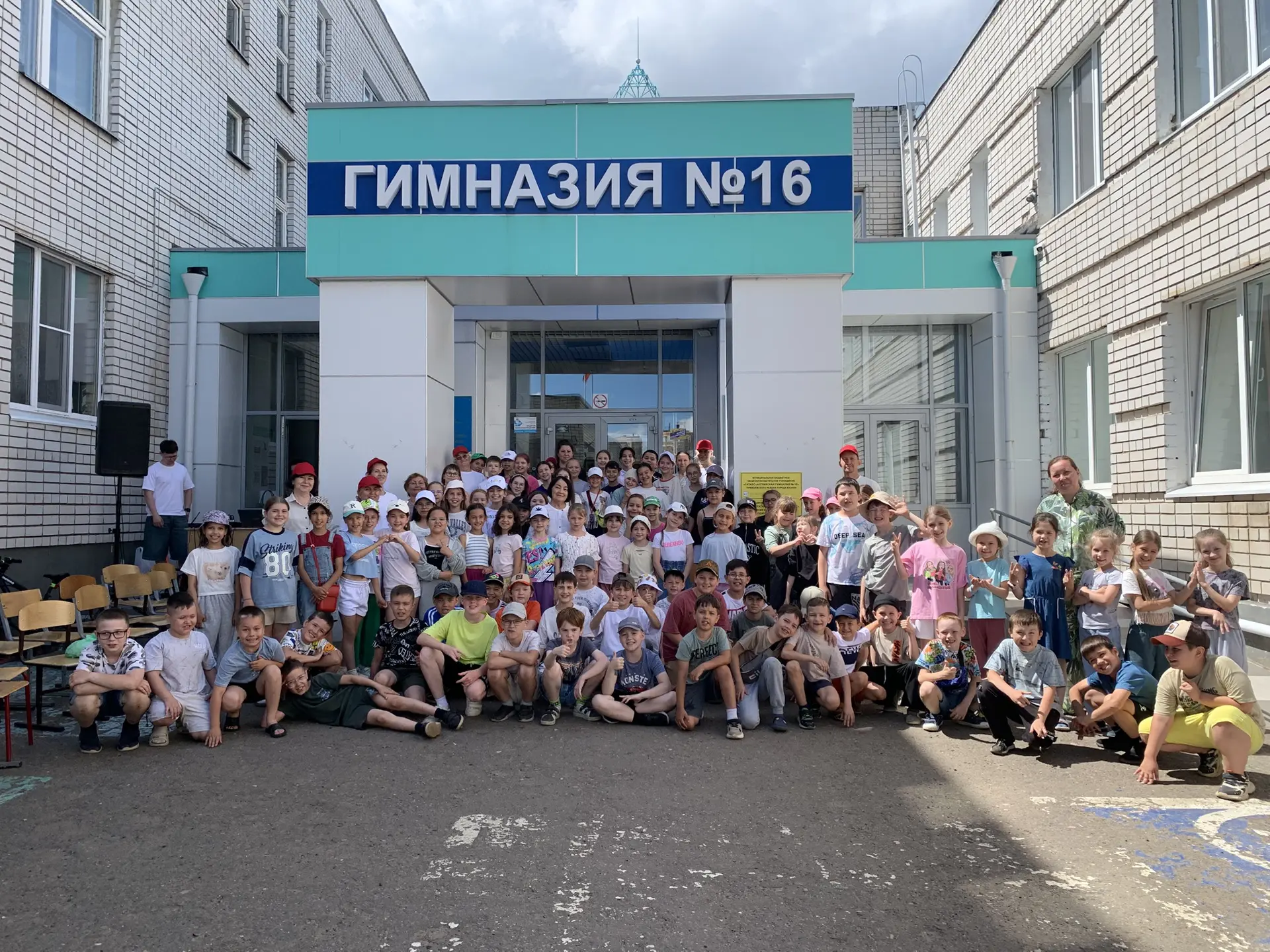 🌺 САБАНТУЙ-2026

Сегодня воспитанники пришкольного лагеря «Колокольчик» приняли активное участие в 