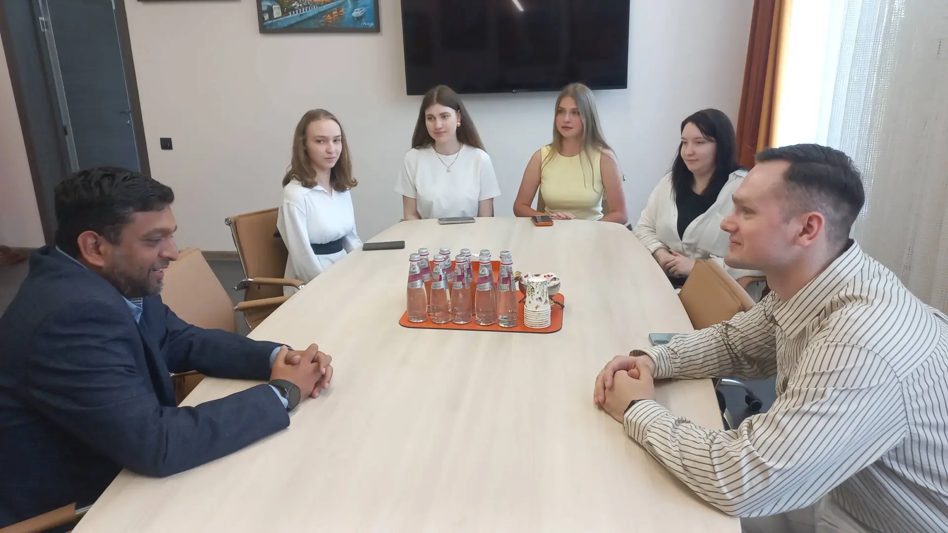 🌐Продолжаем многоязычный трек студенческих научных конференций в РУДН: Ежегодная Международная  студ