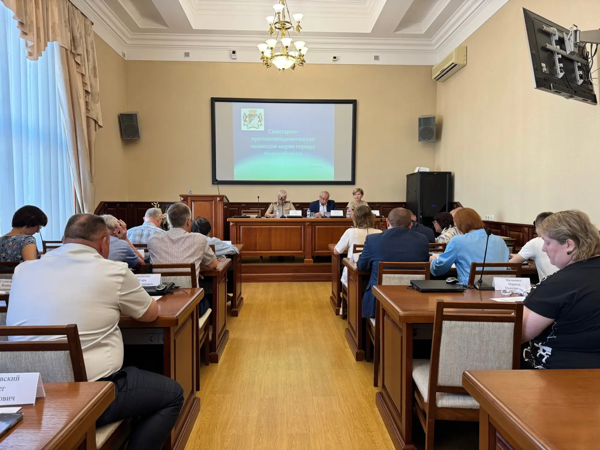 Шлюз | Новосибирск🏡

Санитарно-эпидемическая комиссия Новосибирска утвердила комплекс мер по безопа