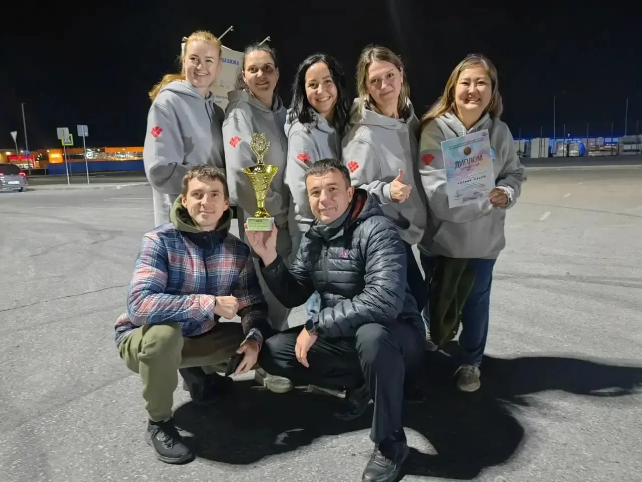 Энергия, азарт и командный дух: в Сургуте прошел «Квест на колесах» среди медицинских о...
