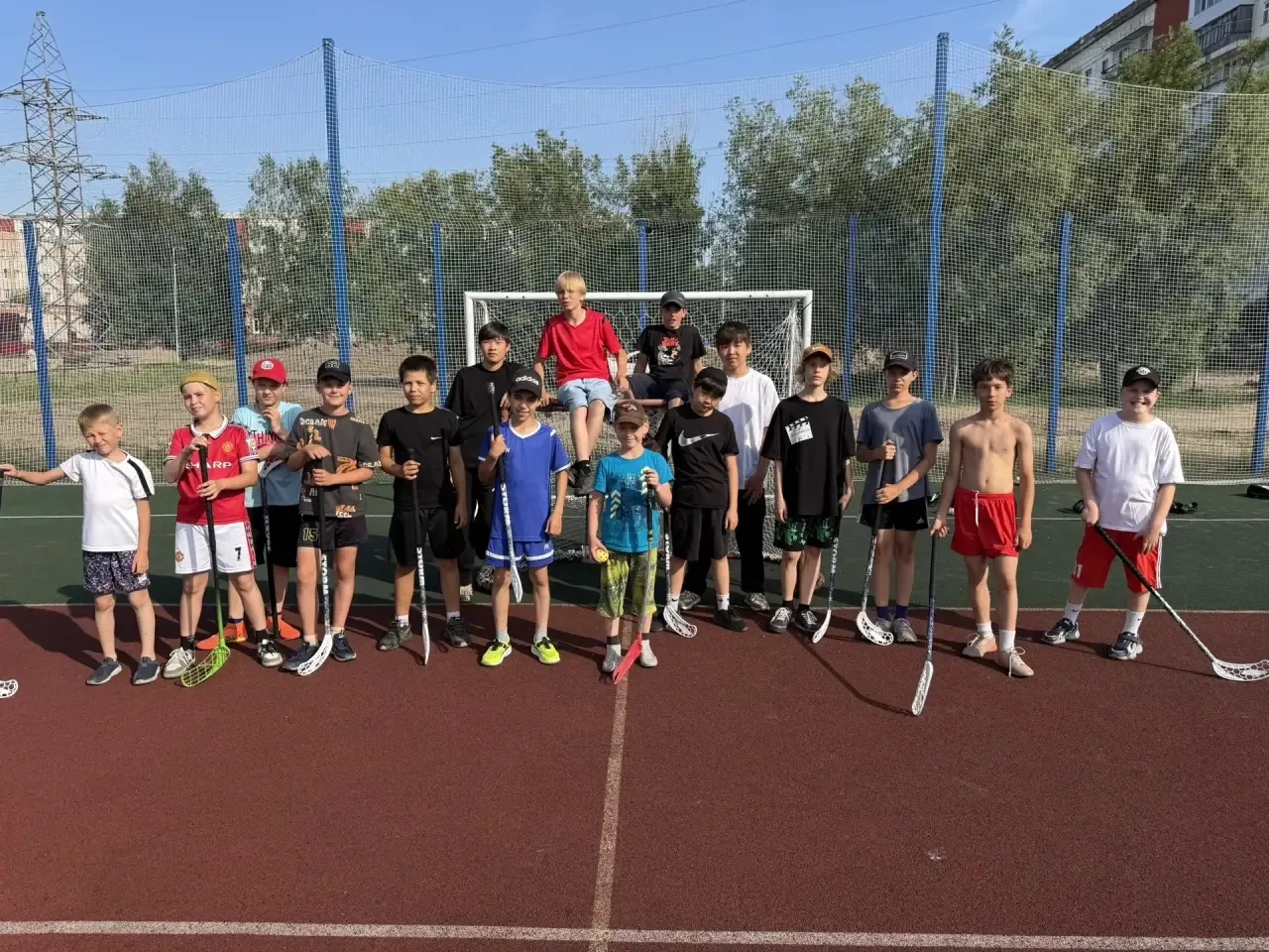 В рамках проведения физкультурного - спортивных мероприятий «Спортивное лето» 
МБУ «ФСК» приглашает 