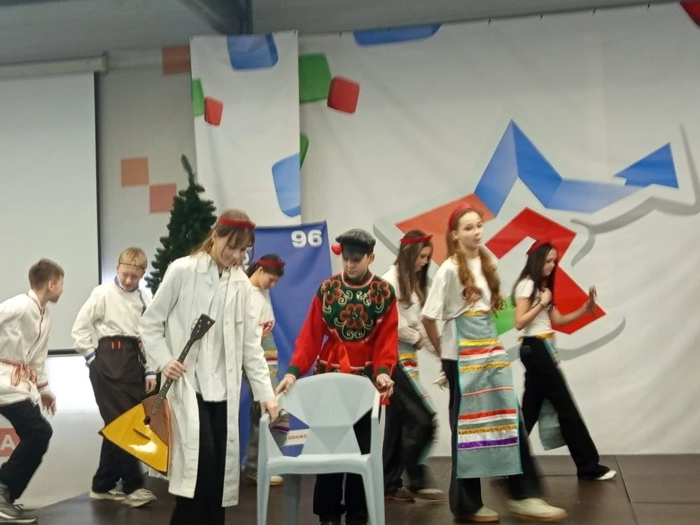 В понедельник, 26 января, команда седьмых классов «Заря» приняла участие в новом этапе ...
