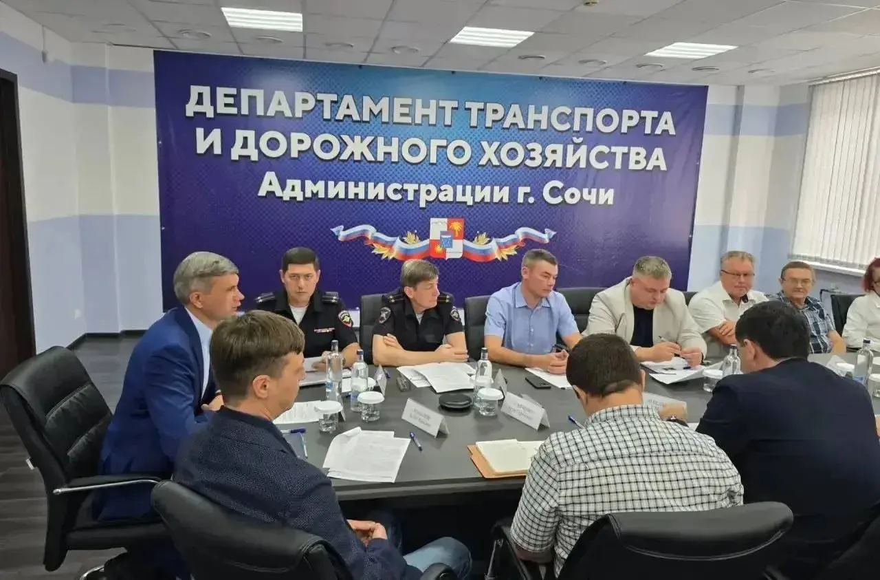 Мотоциклам, велосипедам и электросамокатам хотят ограничить движение по Дублёру в Сочи
