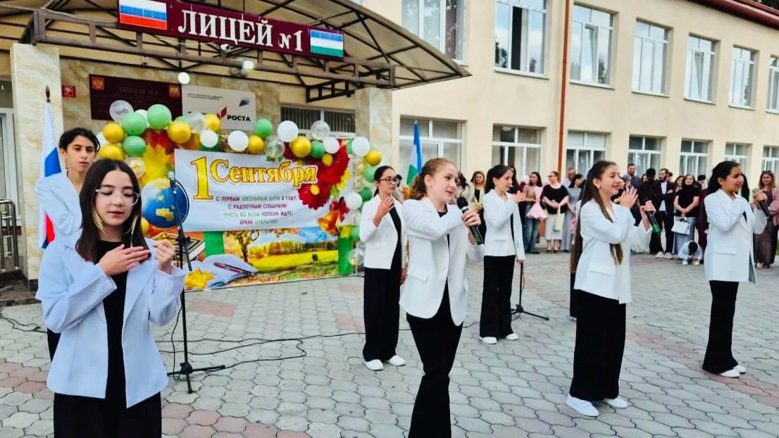 Сегодня в Терском районе открылись двери школ для 6 581 ученика.