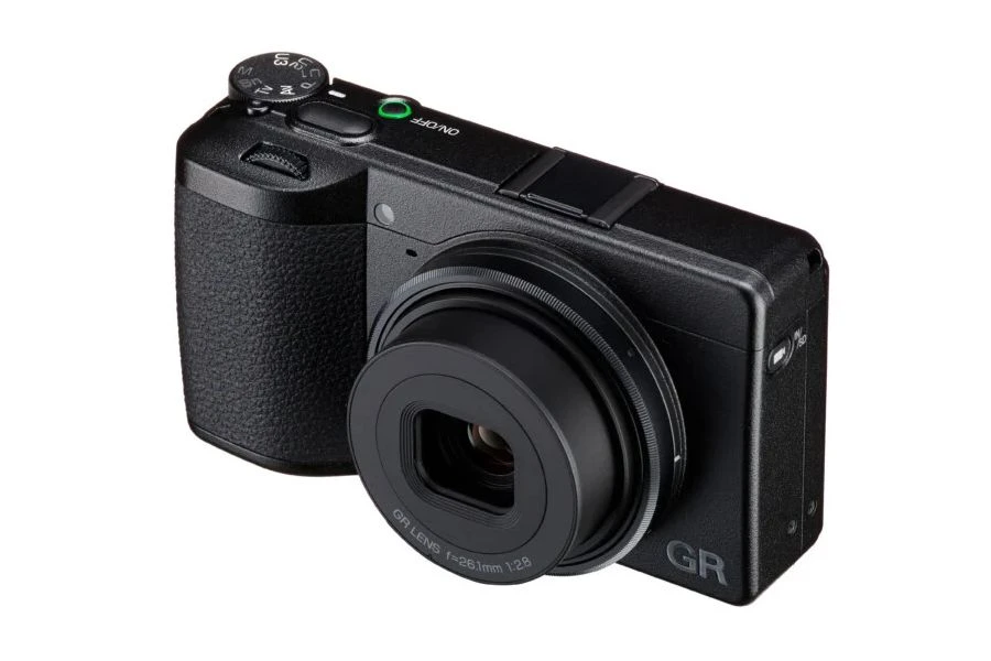 📸 Ricoh анонсировала GR IVx — и это не просто обновление, а новый взгляд на серию GR!