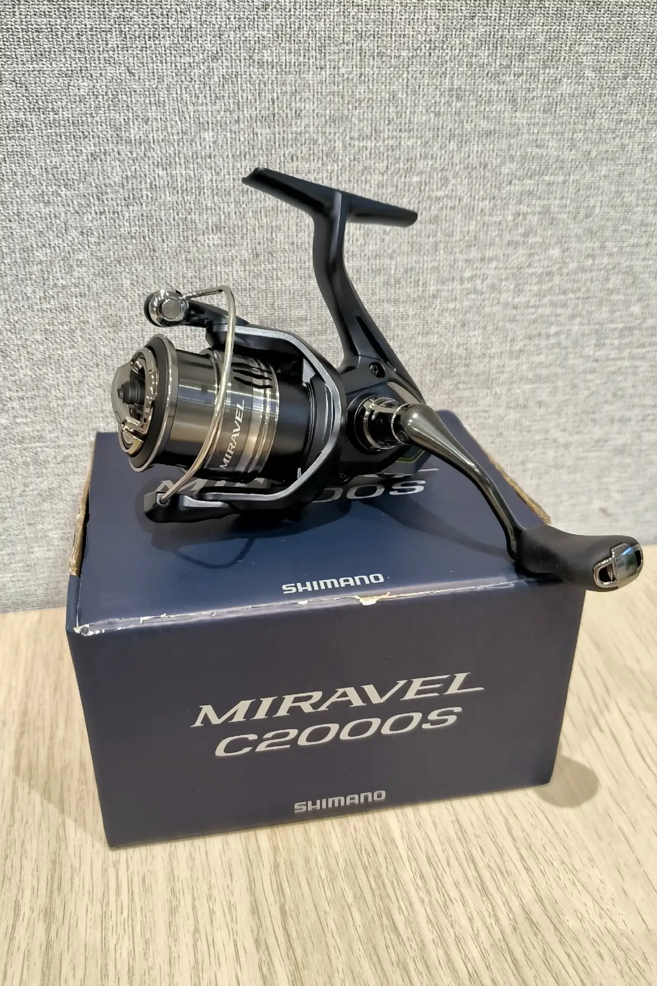 Продам новую катушку Shimano 22 Miravel C2000S. Сделано стартовое ТО + тюнинг (замена в...